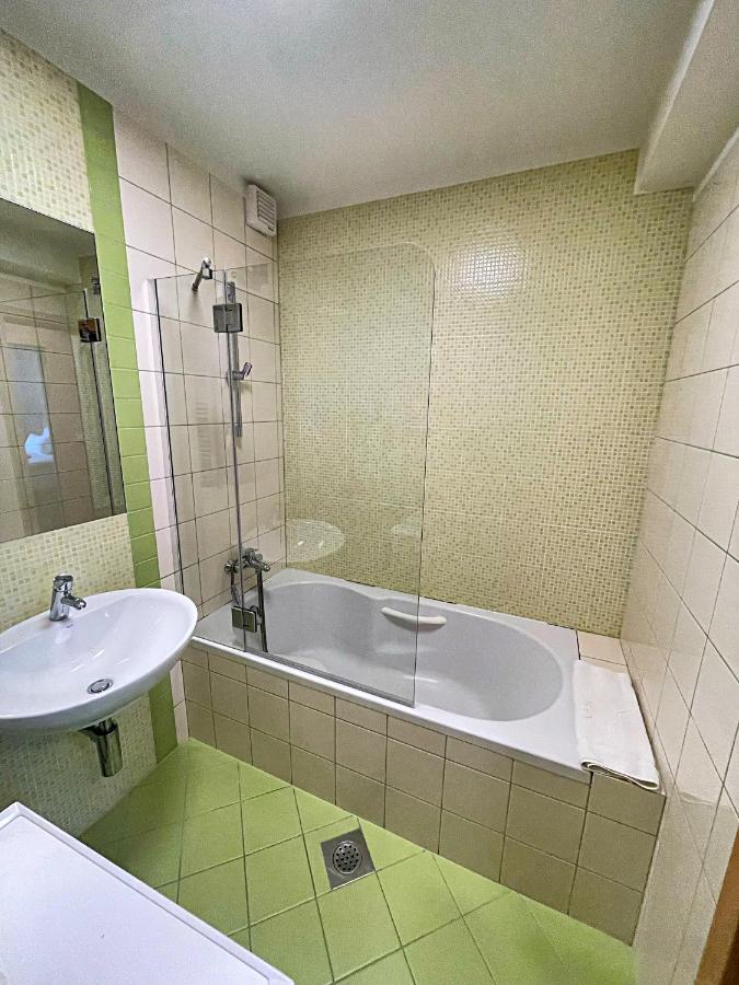 Vila Urbana Luxury Apartments Lesce  Esterno foto