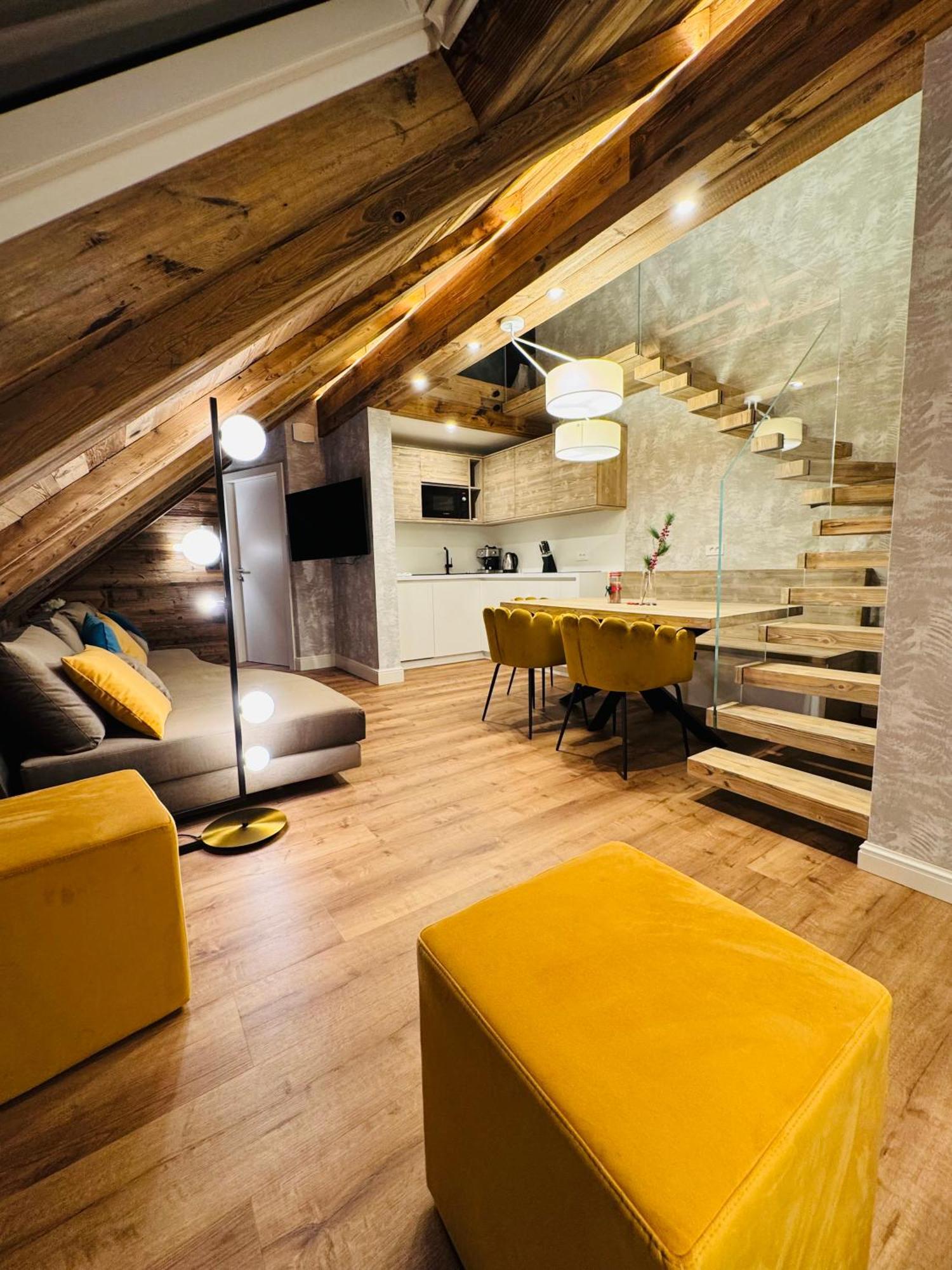 Vila Urbana Luxury Apartments Lesce  Esterno foto