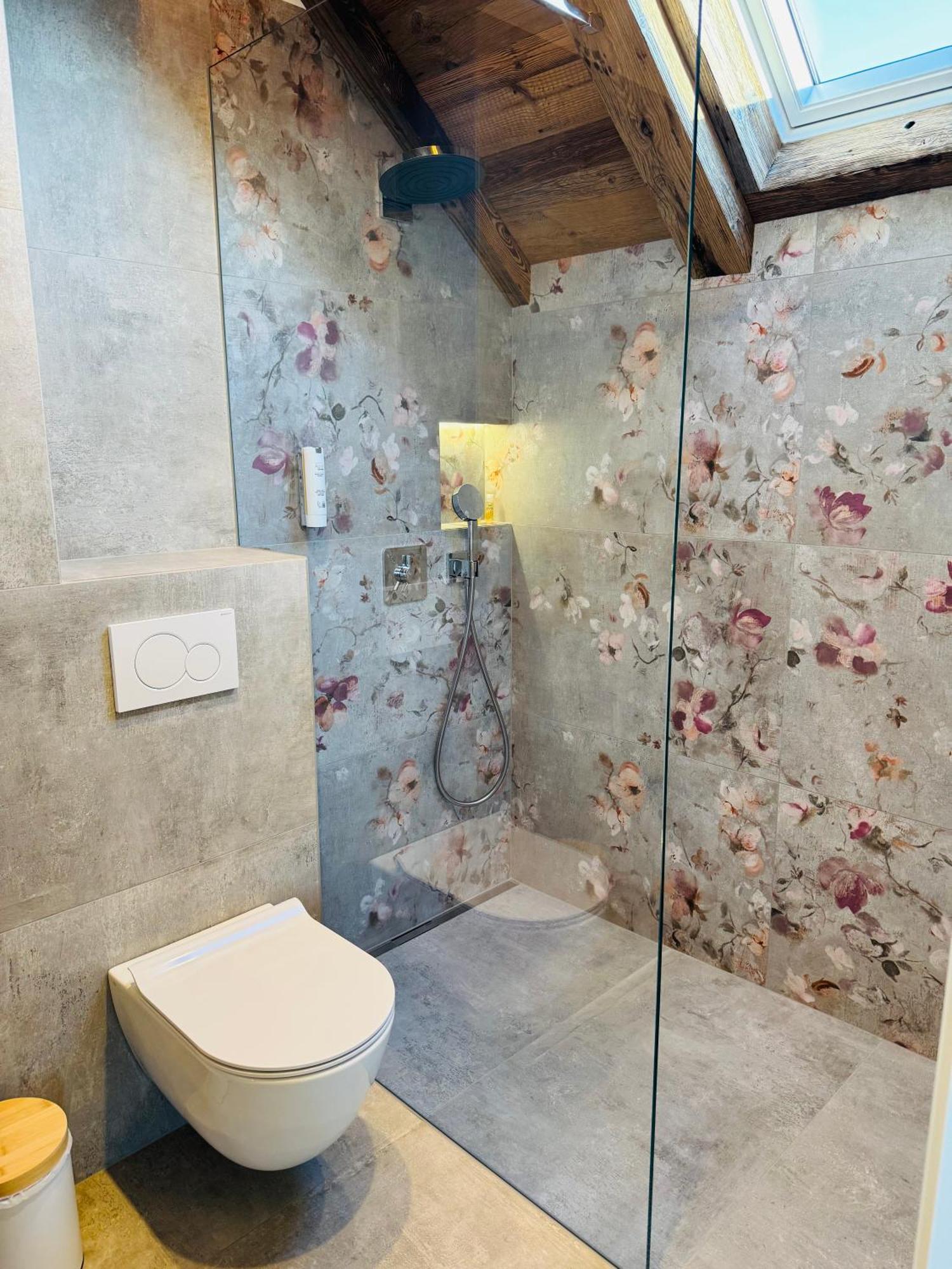 Vila Urbana Luxury Apartments Lesce  Esterno foto